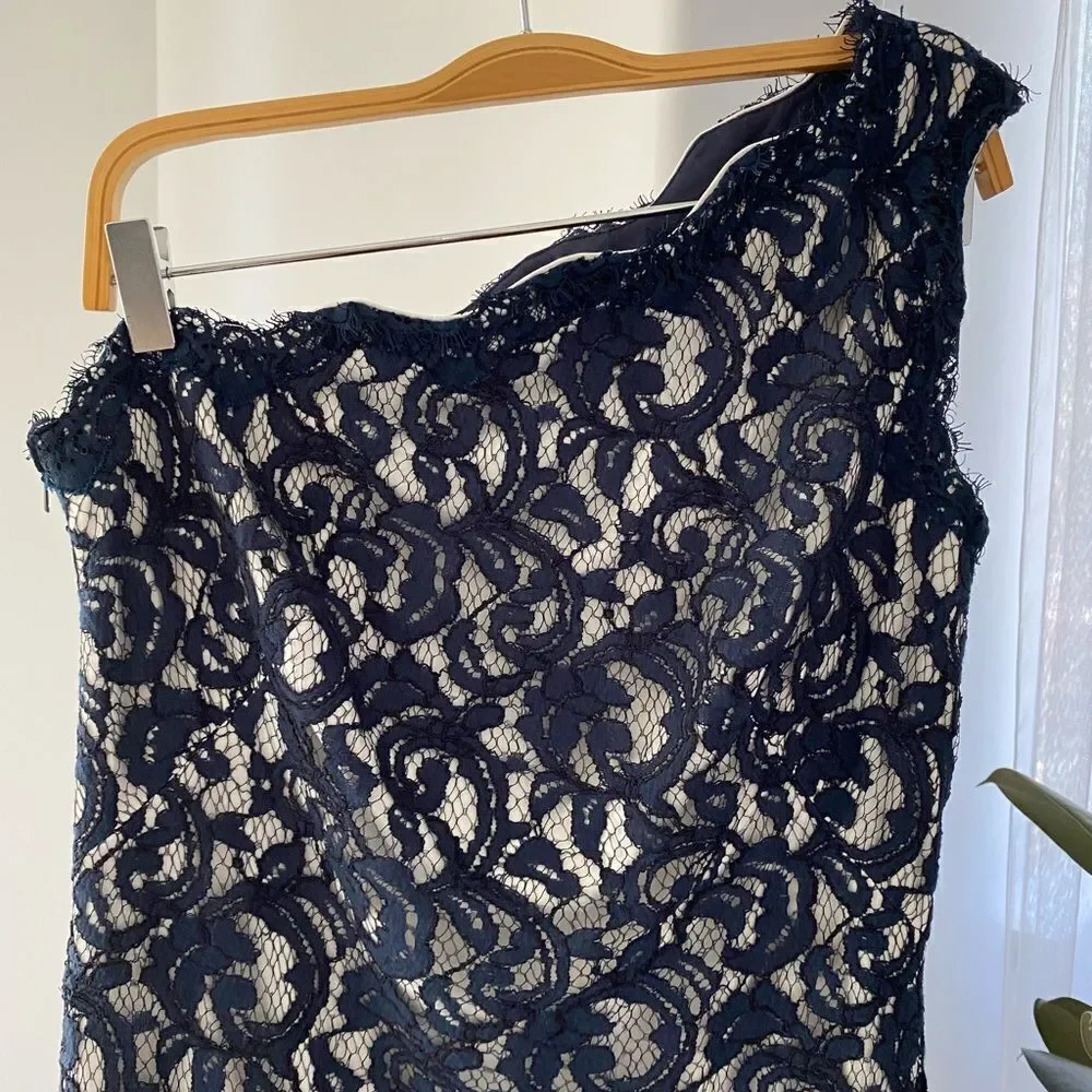 Tadashi Shoji One Shoulder Lace Sheath Dress Party Blue White, Size 6